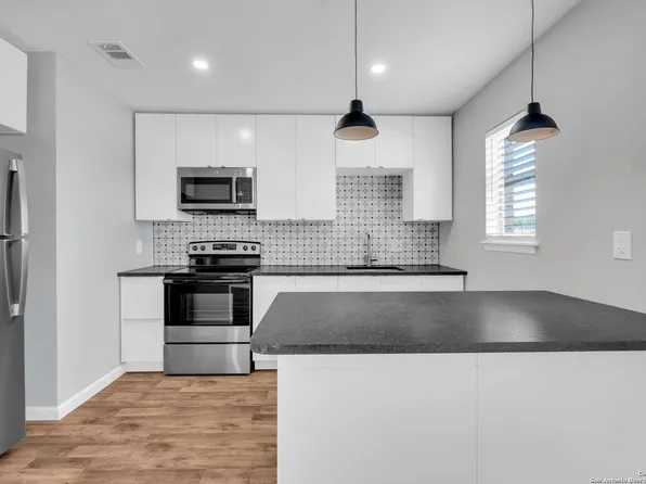 911 Vance Jackson #206J, San Antonio, TX 78201