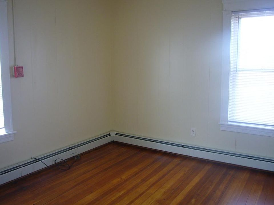 2nd image of 200 Columbus Ave APT 2