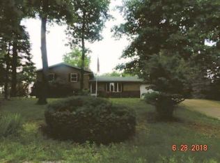 46 E Carter St, Wheatfield, IN