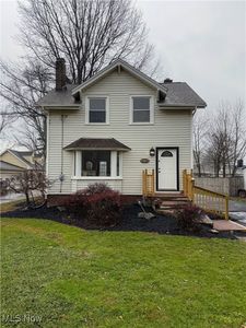 697 Perkinswood Blvd SE, Warren, OH, 44483