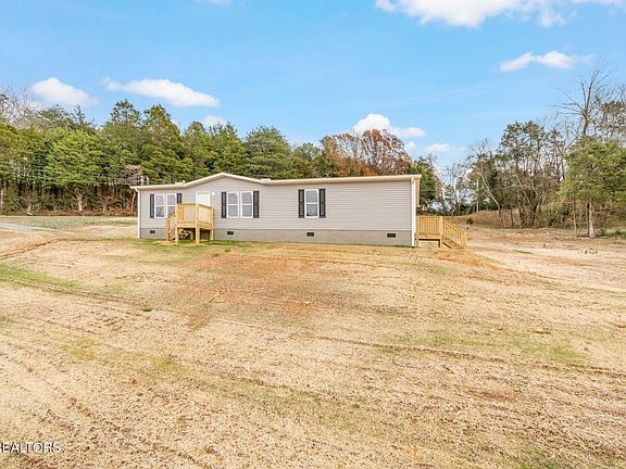 5th image of 118 Robinson Rd