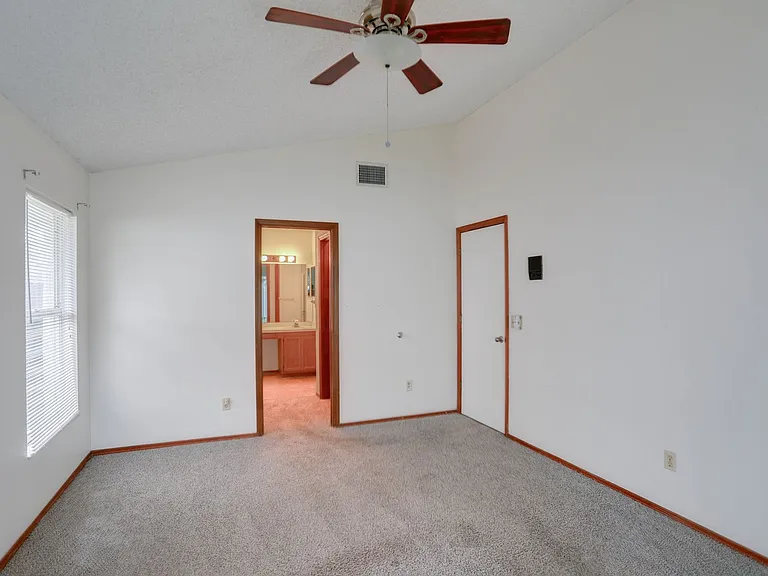 10038 Little Teak St — Photo 14