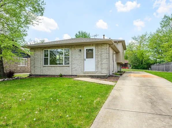 25704 S McCorkle Ave, Monee, IL 60449