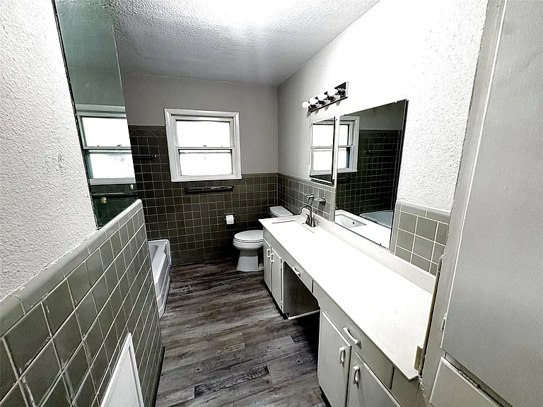 1824 Provine St — Photo 7