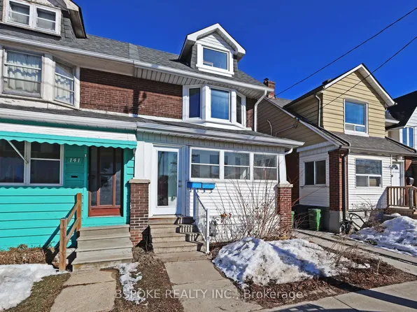 139 Greenwood Ave, Toronto, ON M4L 2P8