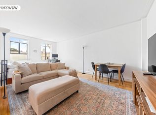 250 W 24th St APT 6DE, New York, NY 10011
