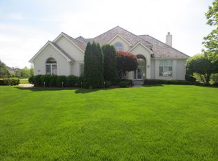 39 Ruffled Feathers Dr, Lemont, IL 60439