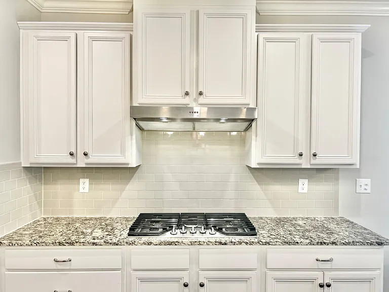 2108 Poplar Ridge Dr — Photo 7