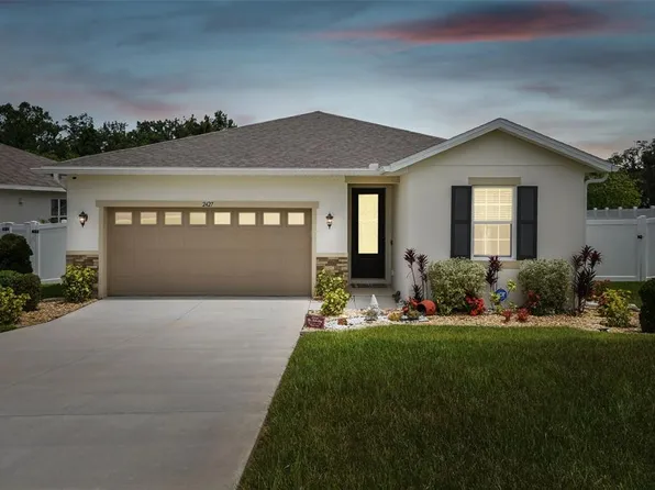 2427 Spring Breeze Dr, Leesburg, FL 34748