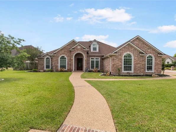 2209 Rockingham Loop, College Station, TX 77845