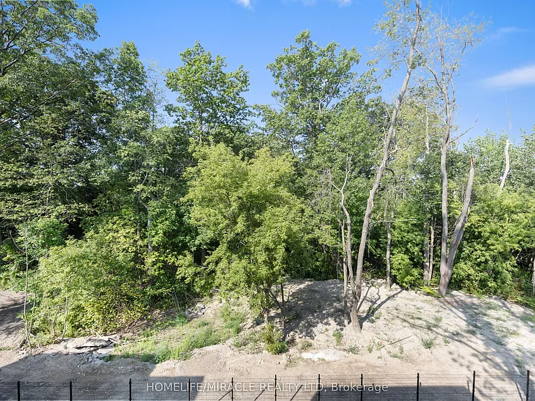 174 Clonmore Dr #9 — Photo 27