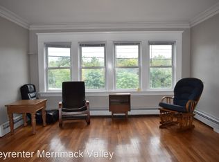 5 White St, Lowell, MA 01854