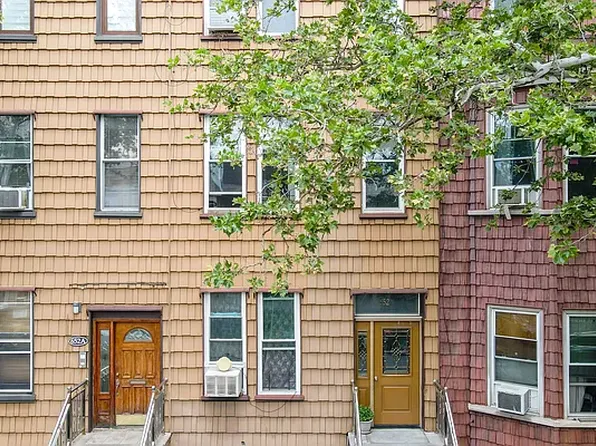 652 Leonard St, Brooklyn, NY 11222