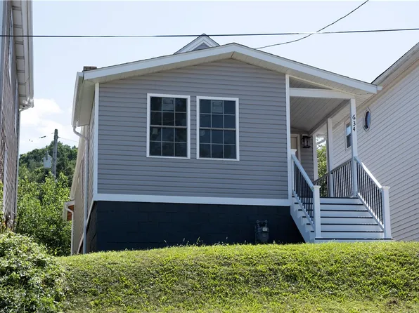 634 6th Ave, Coraopolis, PA 15108