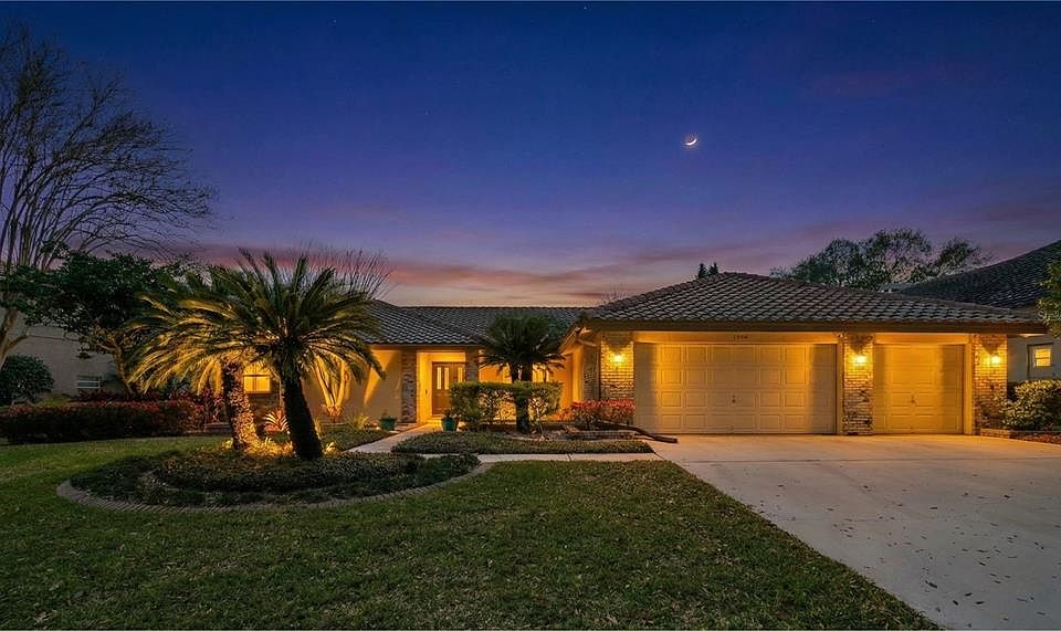 1st image of 2194 Pinnacle Cir N