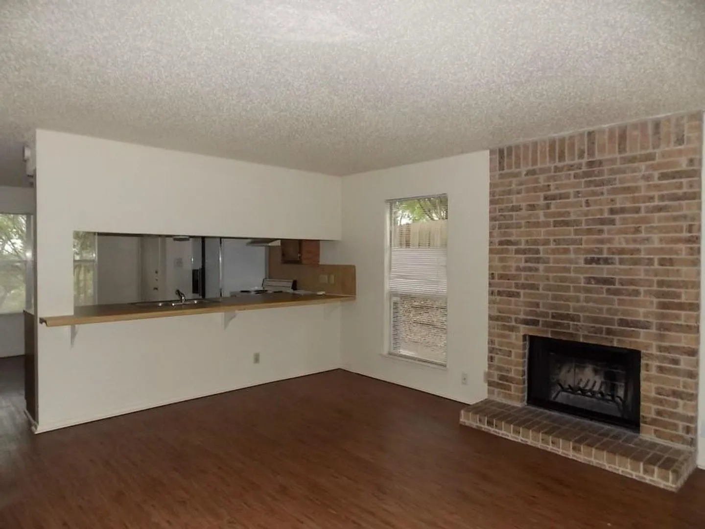 Hu Properties2 (3308 Dunliegh Dr) — Photo 2
