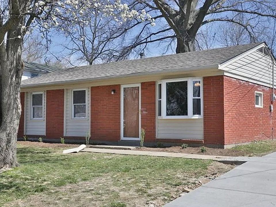 1st image of 152 Springwood Dr