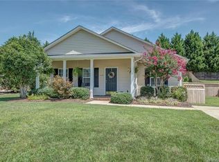 7105 Weavers Run, Cramerton, NC 28032