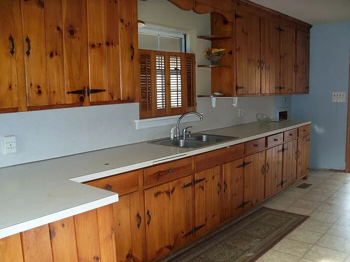 3 bed, 1.0 bath, 1474 sqft, $1,600 — Photo 3