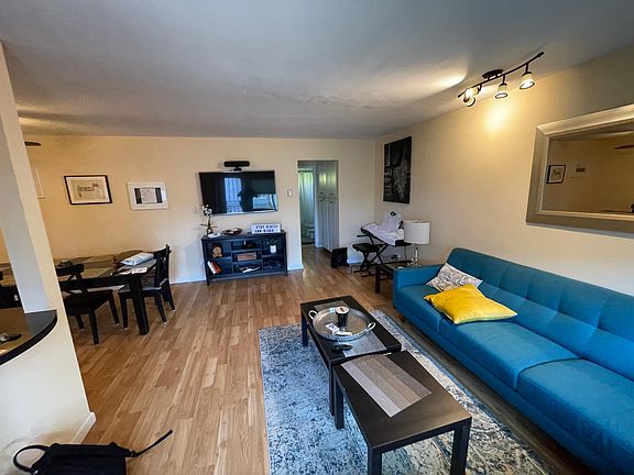 2nd image of 4750 Noyes St APT 210