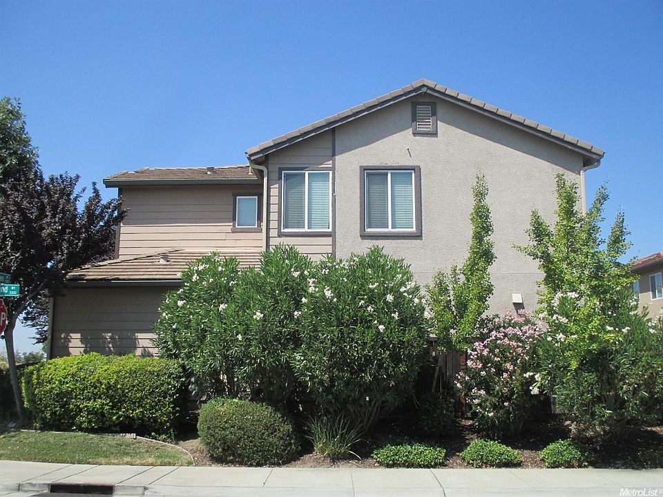 2nd image of 3510 Ternhaven Way