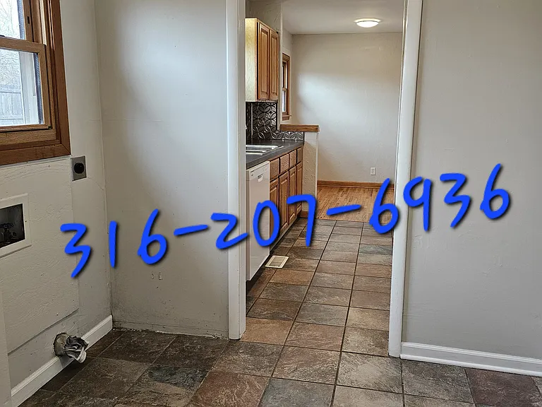 461 S Woodlawn Blvd — Photo 23
