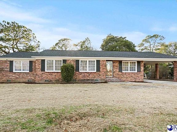 3rd image of 2200 Eaton Cir