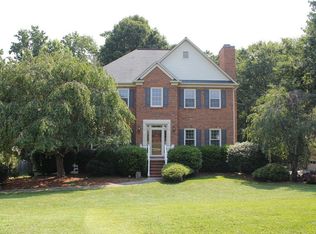 3727 Squirewood Dr, Clemmons, NC 27012