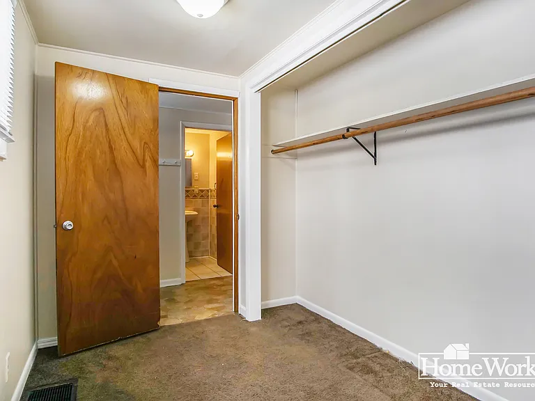 506 S 31st St — Photo 13