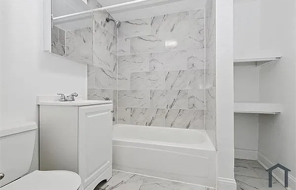 4501 S Michigan Ave #3 — Photo 5