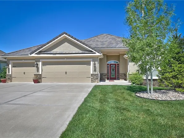 5908 NW 107th St, Kansas City, MO 64154