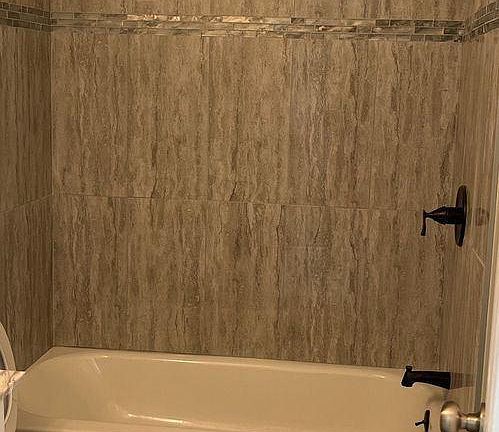4th image of 2024 Sunrise Ln APT 5