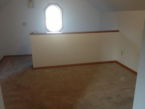 3rd image of 510 6th Ave SE
