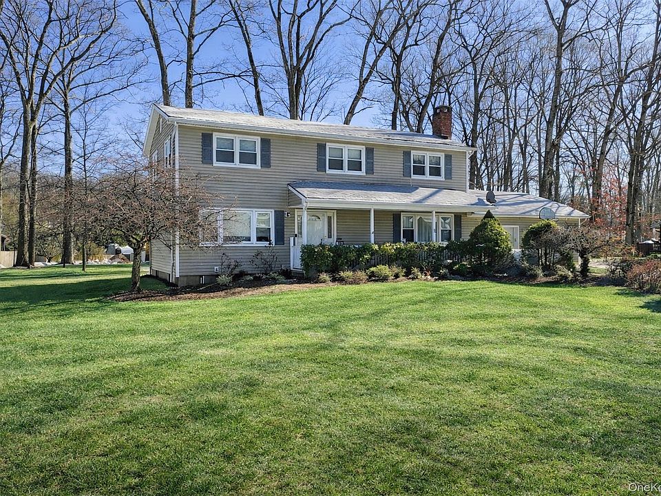 1st image of 22 Palisades Court
