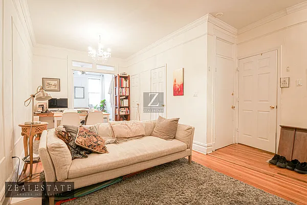 Rented by ZealEstate Group Inc | media 23