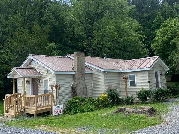 4446 Bell Hill Rd, Bessemer, AL 35022