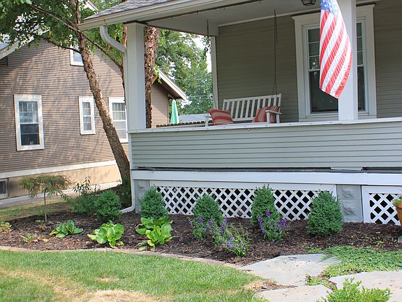 Front porch swing