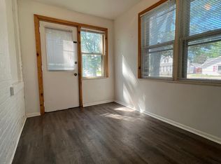 Hoff - 04 - 2809 South Ave, La Crosse, WI 54601