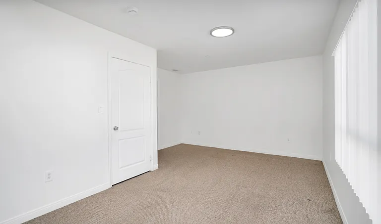 12364 Osborne St #20 — Photo 14