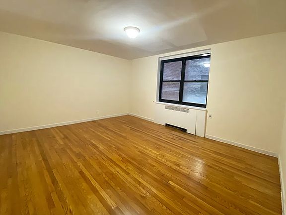 5th image of 340 E 63rd St APT 1A