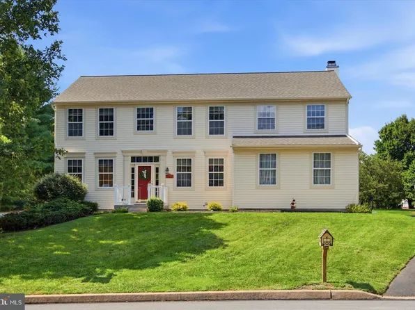 713 Iris Ln, Media, PA 19063