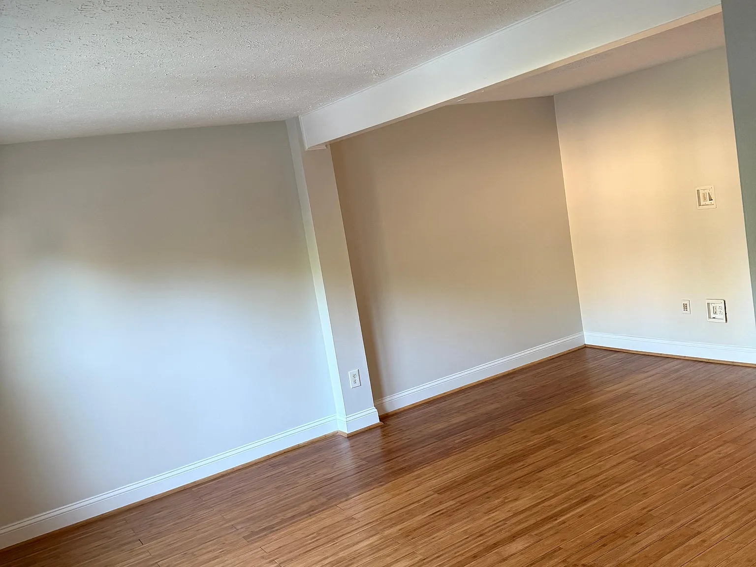 17150 Moss Side Ln — Photo 3
