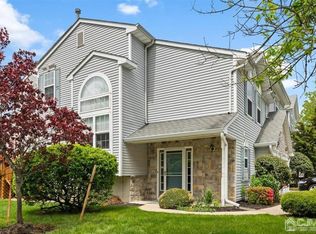 7 Rozalyn Ln #129, South Amboy, NJ 08879