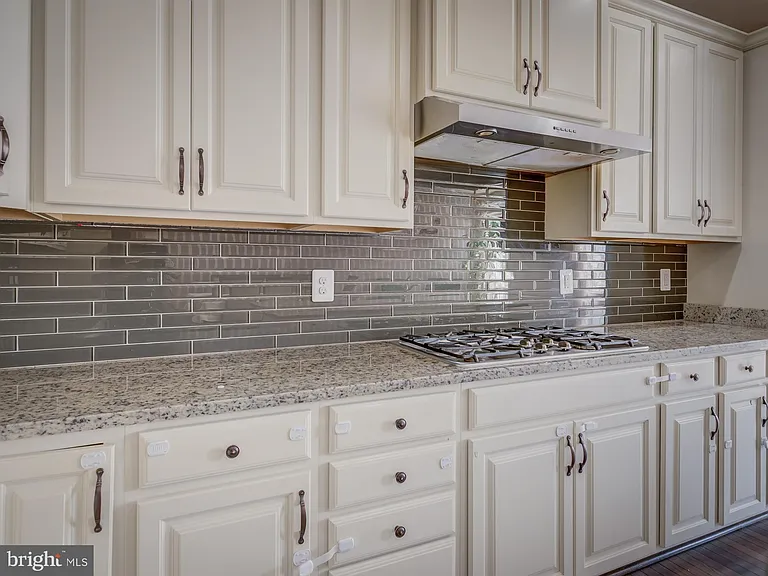 23480 Logans Ridge Ter — Photo 14
