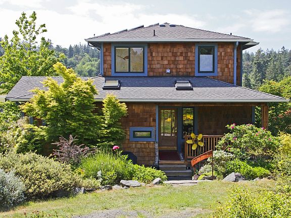 2nd image of 294 Woodland Dr