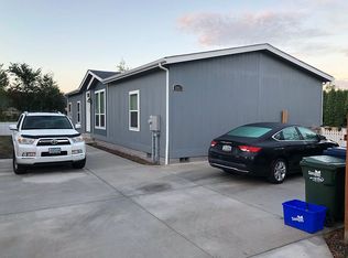 5063 D St, Springfield, OR 97478