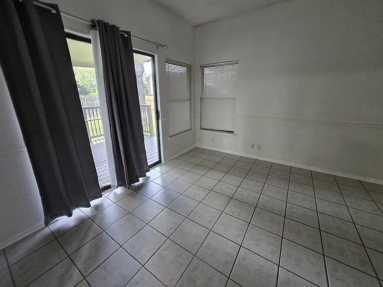 3210 Coral Grove Dr — Photo 14