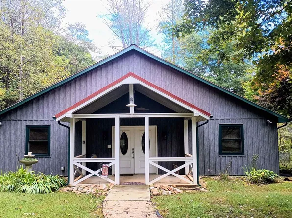 1631 Cow Hollow Rd, Roseland, VA 22967
