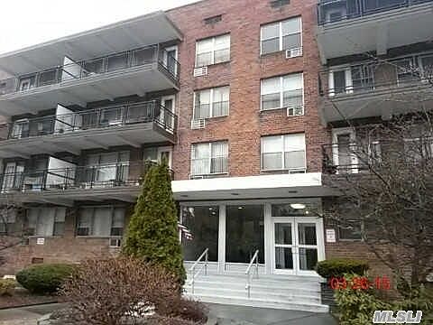 1st image of 100 Randall Ave APT 4A