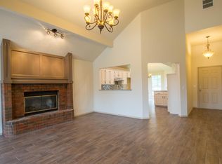 624 Tudor Ln, Edmond, OK 73003